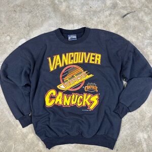 Rare Vintage Vancouver Canucks Sweater Jersey 90s XL